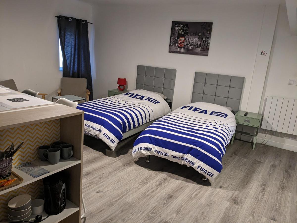 Bed and Breakfast A 7 Minutes De L'Aeroport Cdg 1 Thieux  Exterior foto