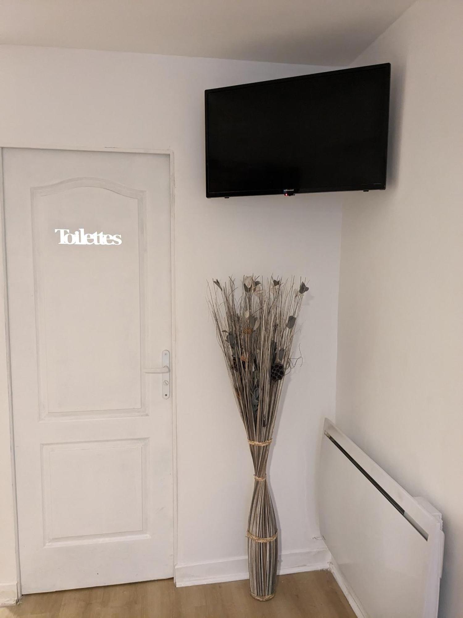 Bed and Breakfast A 7 Minutes De L'Aeroport Cdg 1 Thieux  Exterior foto